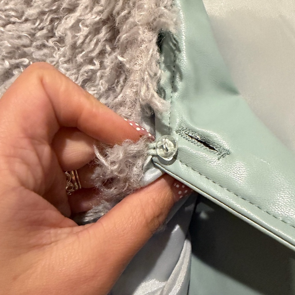 Blue B Collection Cropped Light Blue Leather Jacket with Faux Fur Trim Winter - Picture 5 of 8